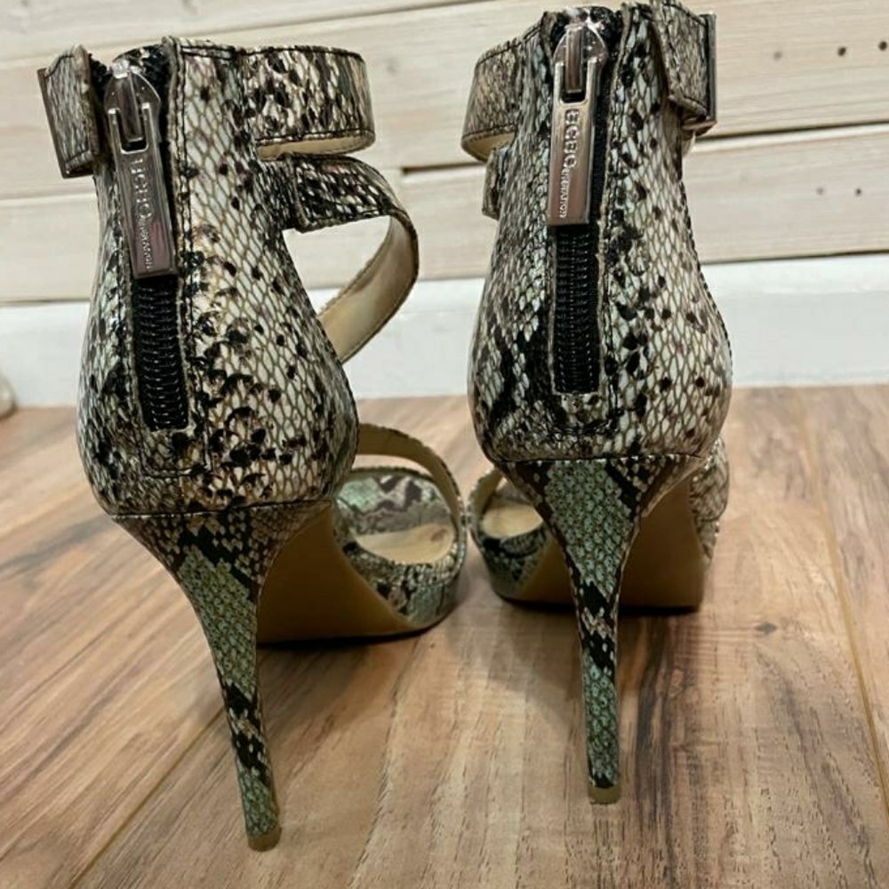💕 BCBG heels - Picture 4 of 7